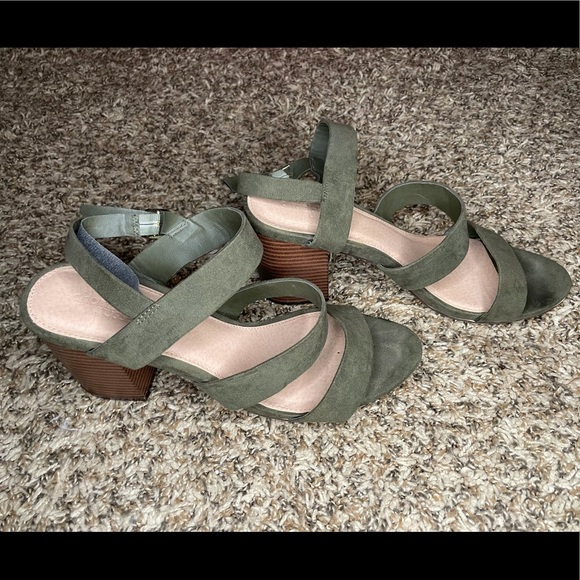 COPY - Green stewpot wedges - Picture 4 of 4